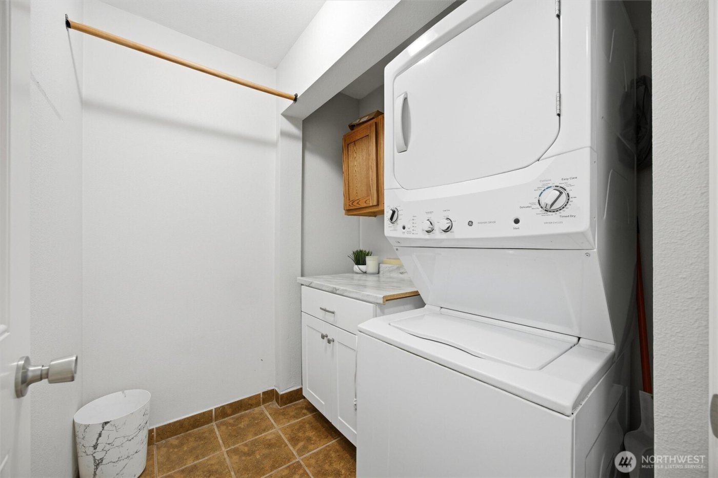 2017 S Washington Street , Kennewick, WA 99337