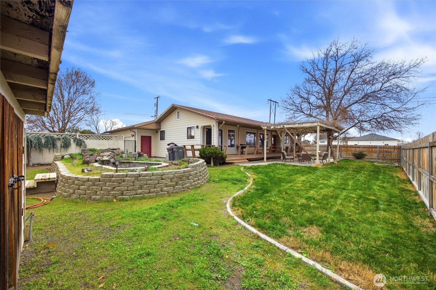 2017 S Washington Street , Kennewick, WA 99337