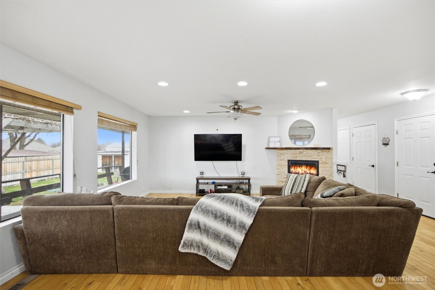 2017 S Washington Street , Kennewick, WA 99337