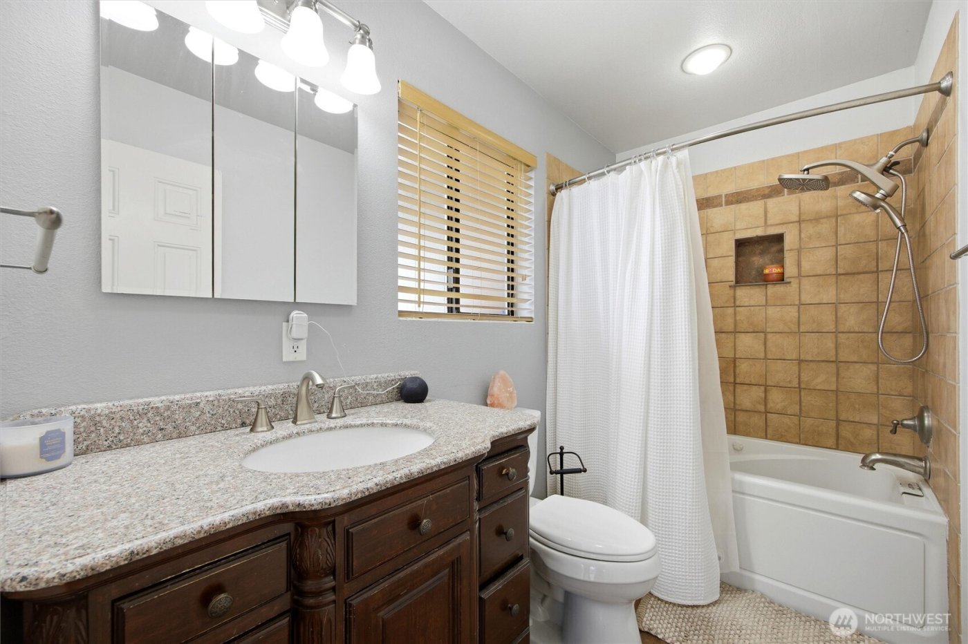 2017 S Washington Street , Kennewick, WA 99337