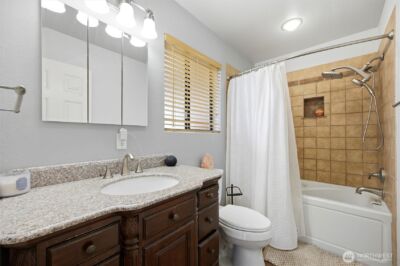 2017 S Washington Street , Kennewick, WA 99337 - Photo 9