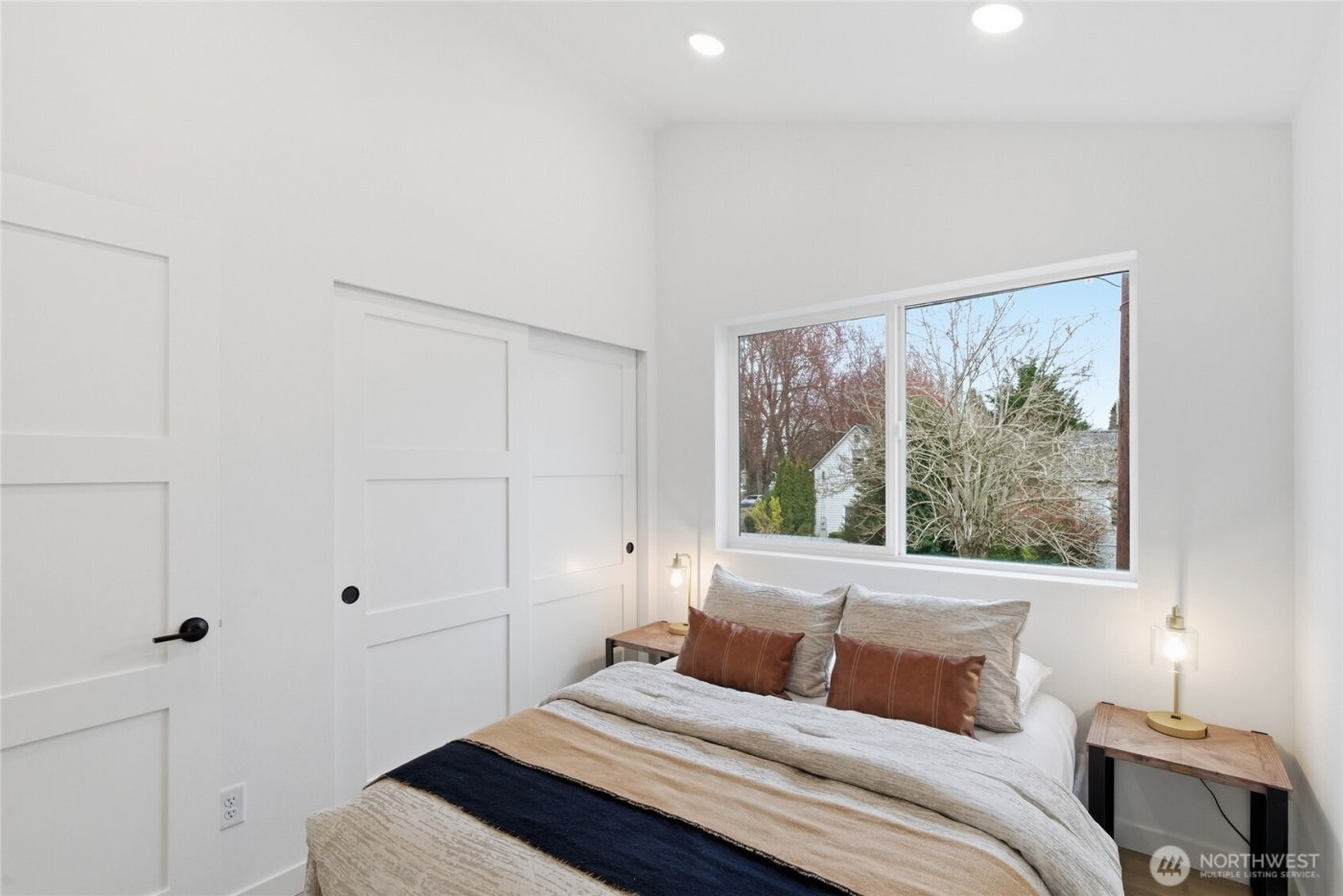 809 S Sullivan Street #B, Seattle, WA 98108