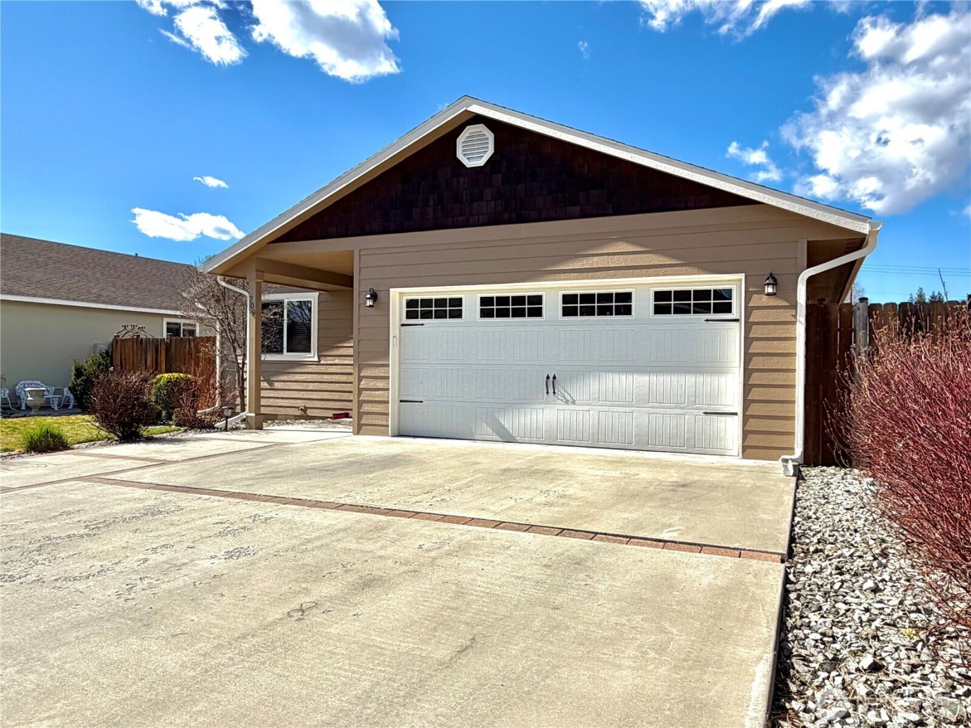 709 Paintbrush Lane , Omak, WA 98841