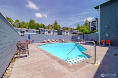 14010 NE 181st Place #C102, Woodinville, WA 98072 - Photo 16