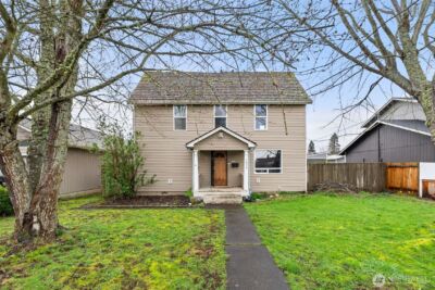 1024 H Street , Centralia, WA 98531
