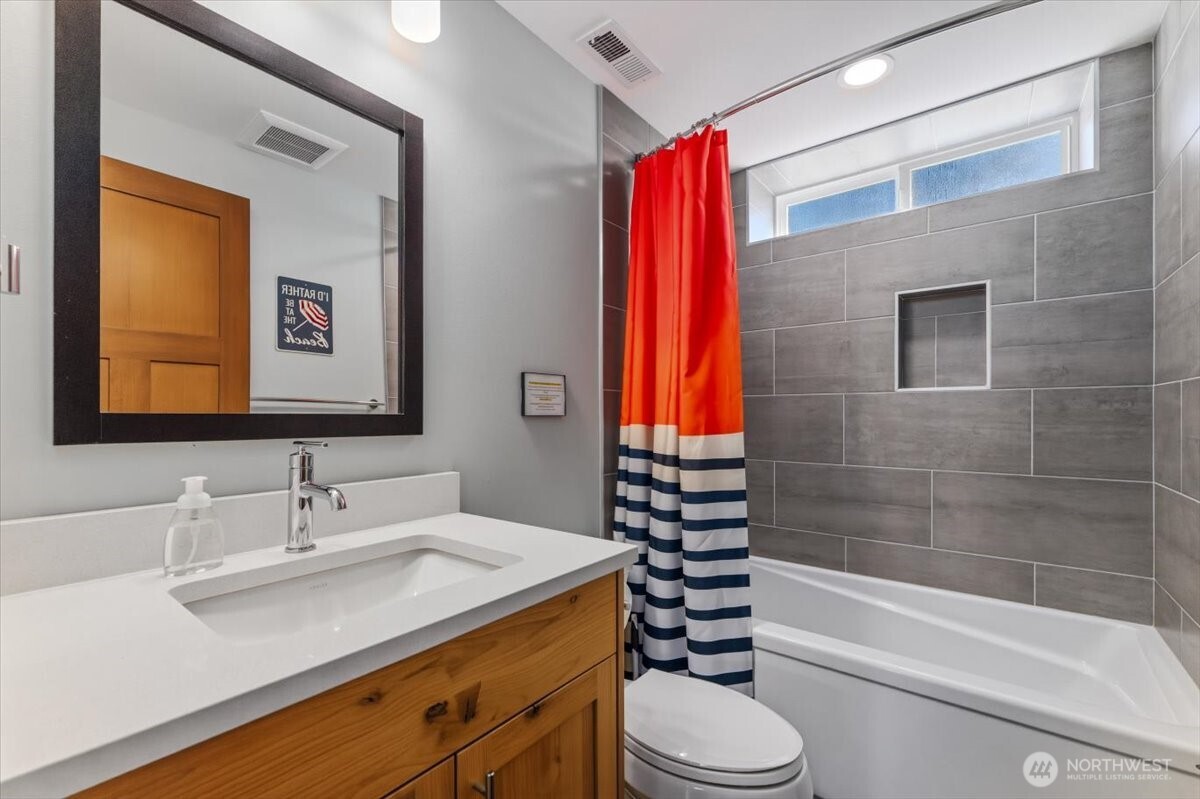 1114 Blazing Star Lane , Chelan, WA 98816