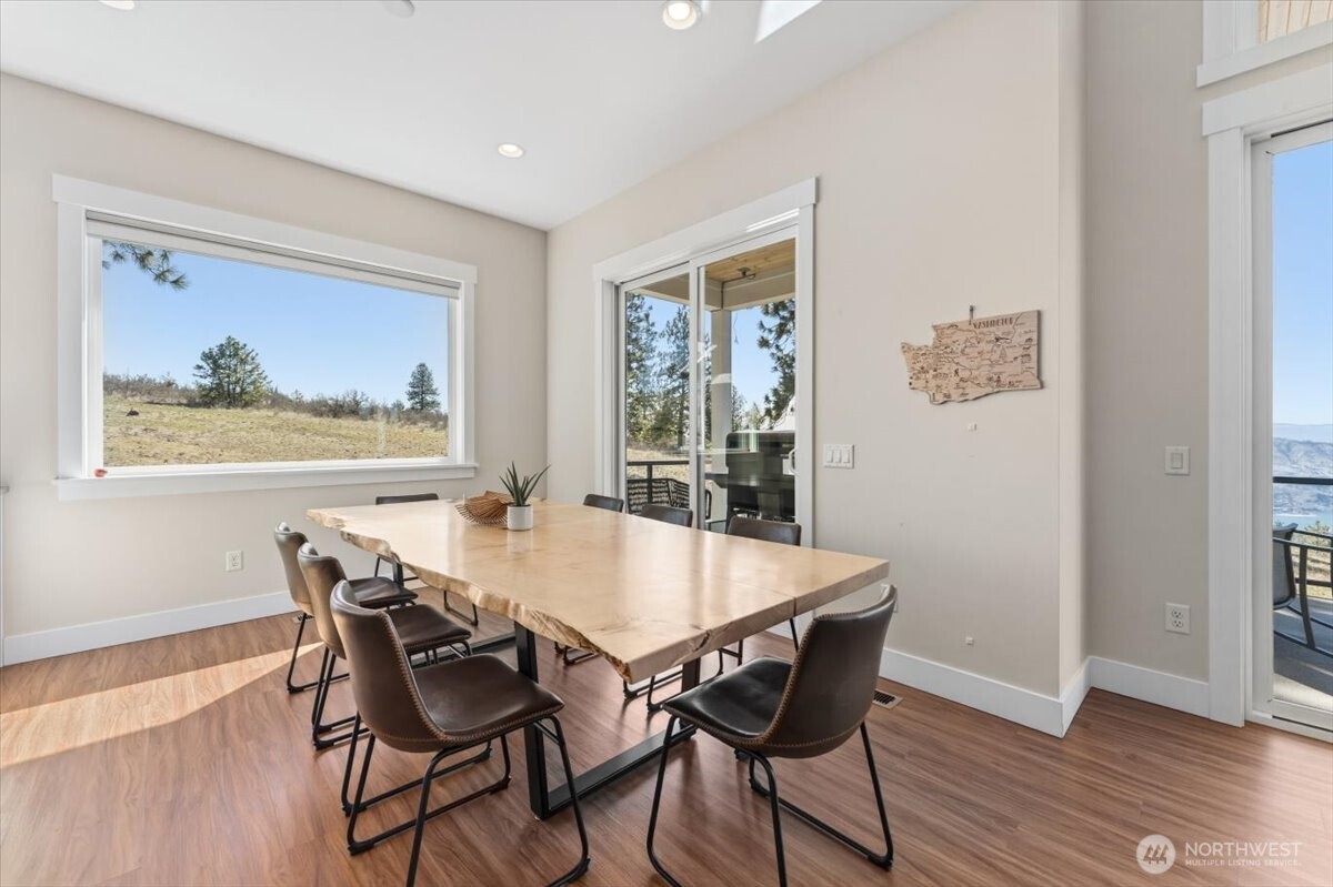 1114 Blazing Star Lane , Chelan, WA 98816