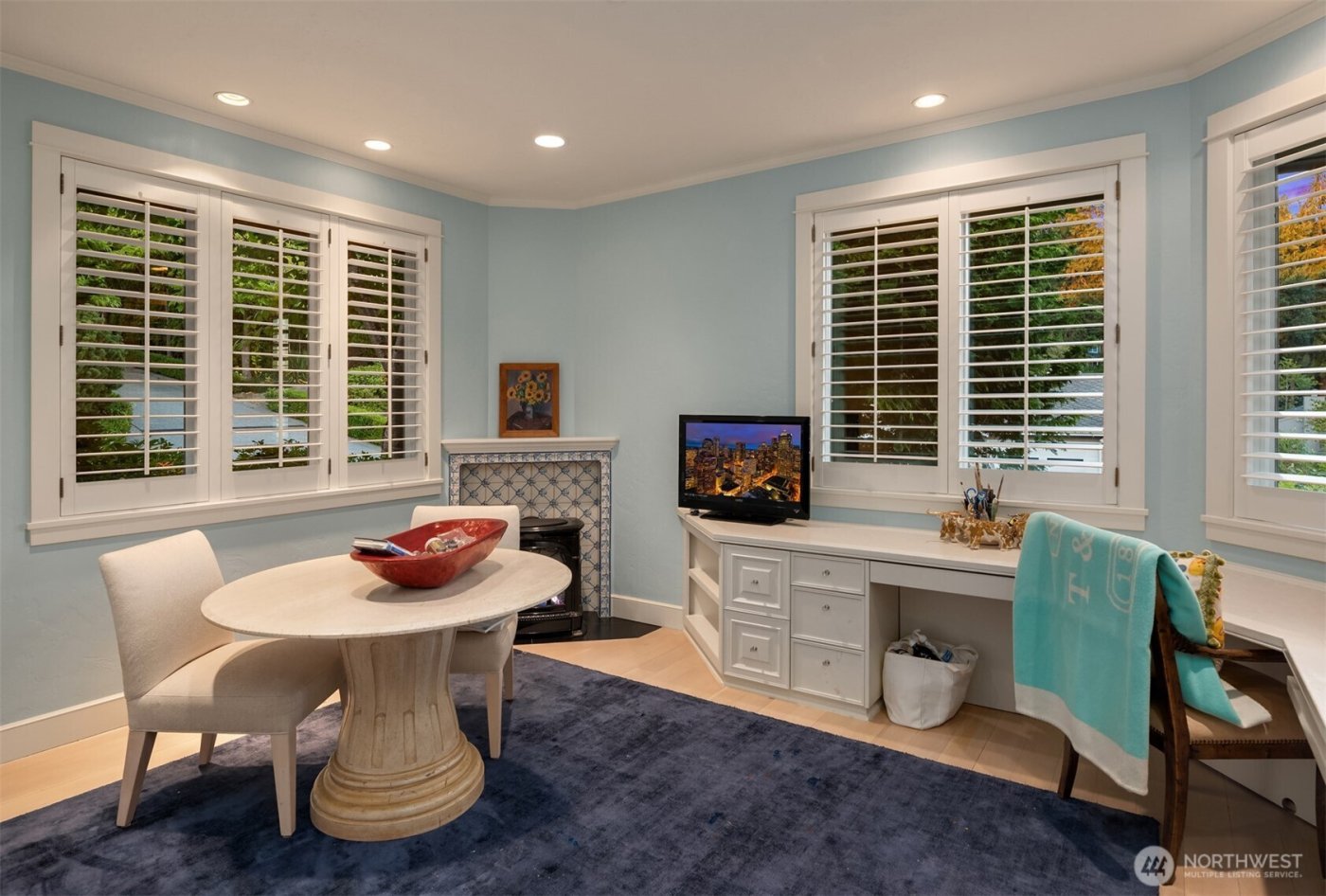 16 Enatai Drive , Bellevue, WA 98004