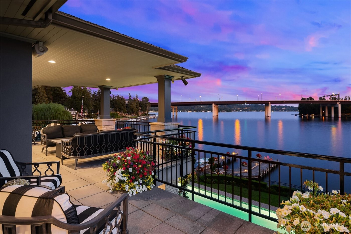 16 Enatai Drive , Bellevue, WA 98004