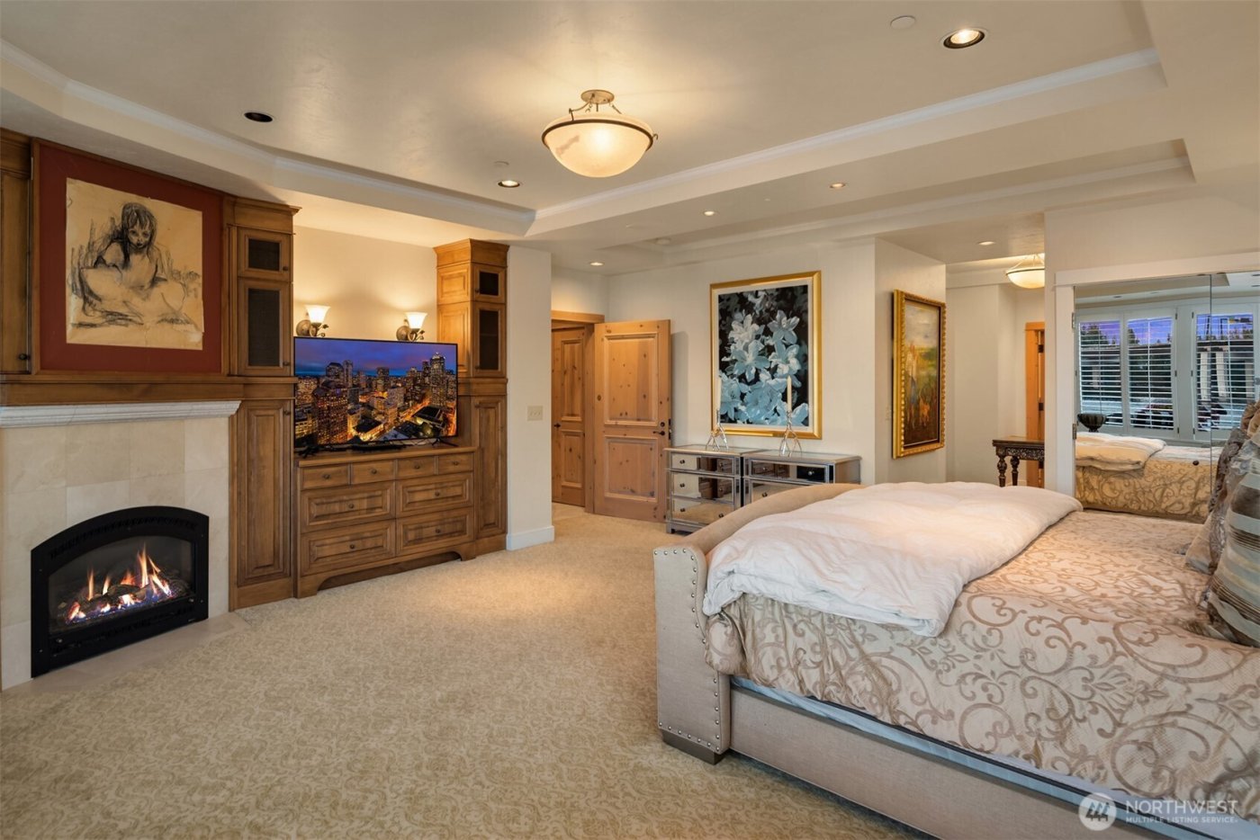 16 Enatai Drive , Bellevue, WA 98004