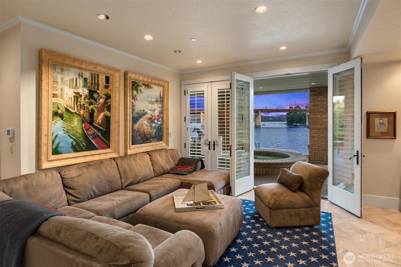 16 Enatai Drive , Bellevue, WA 98004