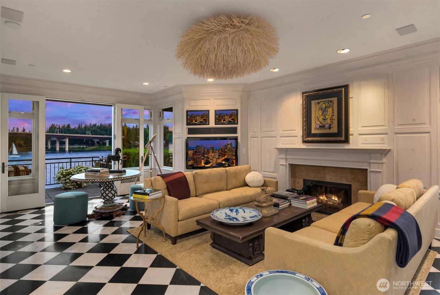 16 Enatai Drive , Bellevue, WA 98004