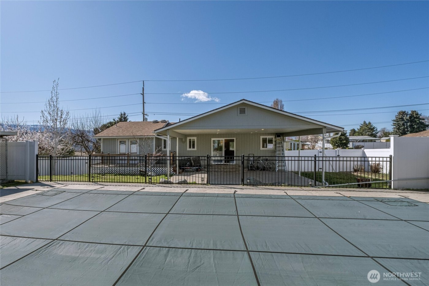 11 N Nile , East Wenatchee, WA 98802