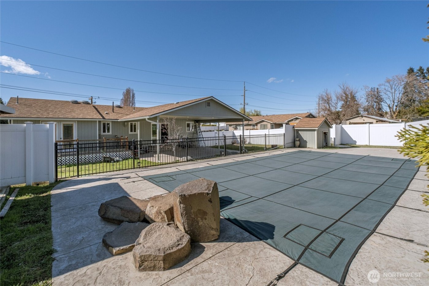 11 N Nile , East Wenatchee, WA 98802