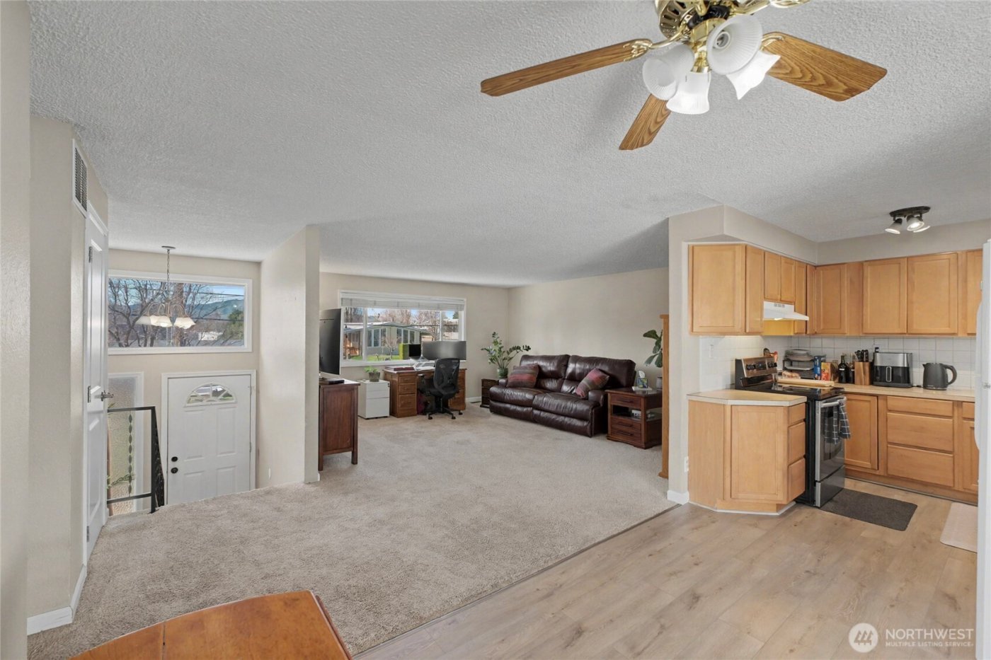 11 N Nile , East Wenatchee, WA 98802