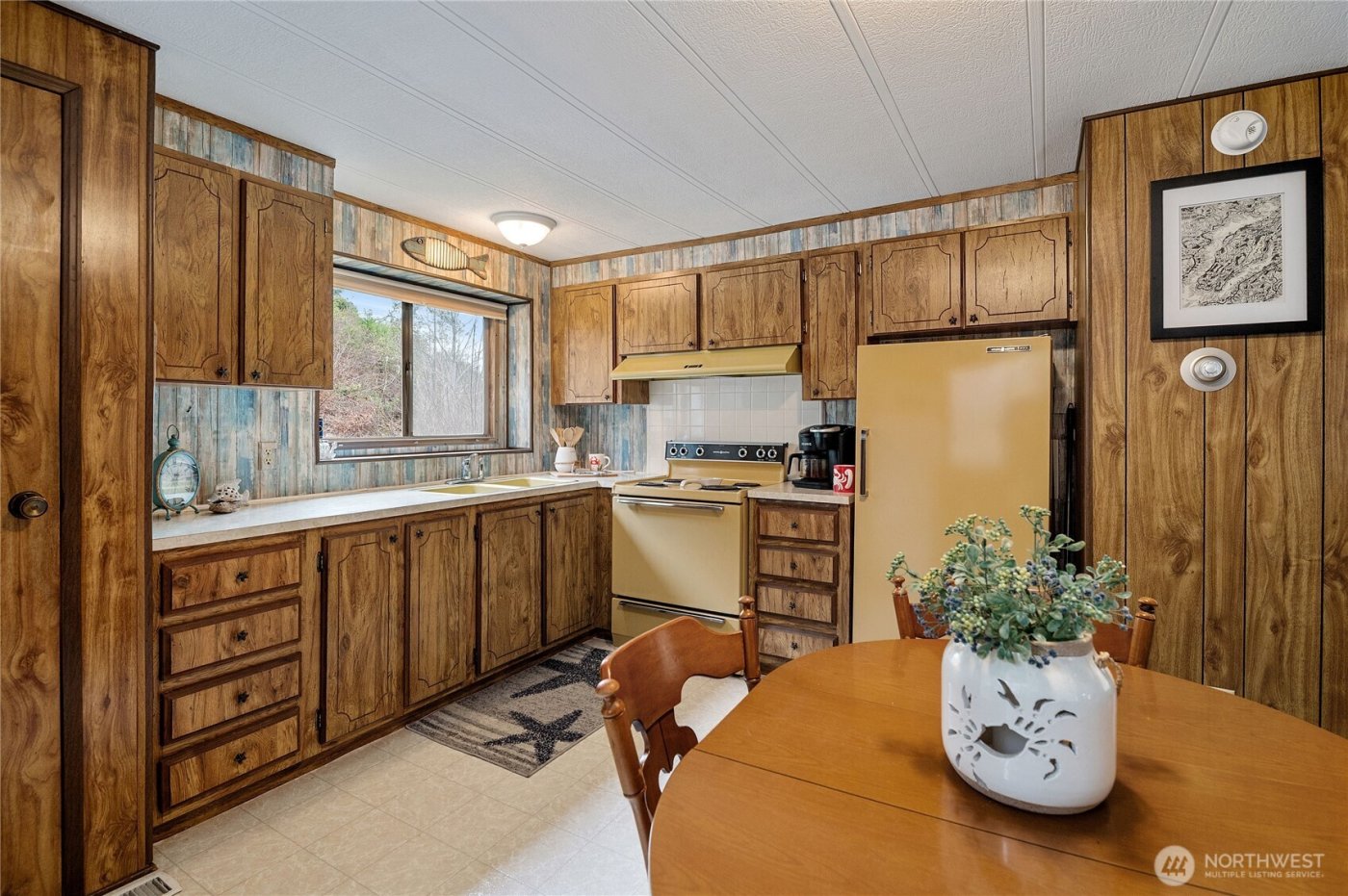 71 NE Bald Point Court , Tahuya, WA 98588