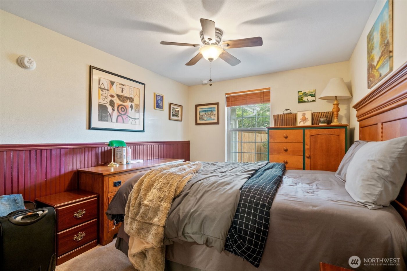 671 E Old Ranch Road , Allyn, WA 98524