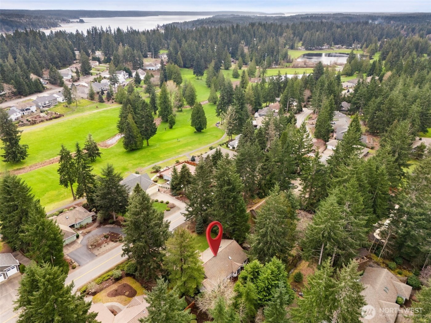 671 E Old Ranch Road , Allyn, WA 98524