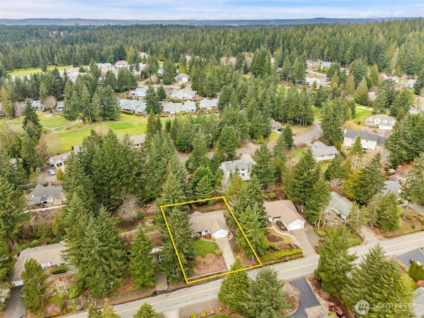 671 E Old Ranch Road , Allyn, WA 98524