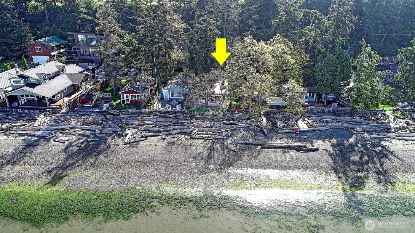 566 Sundin Drive , Camano Island, WA 98282