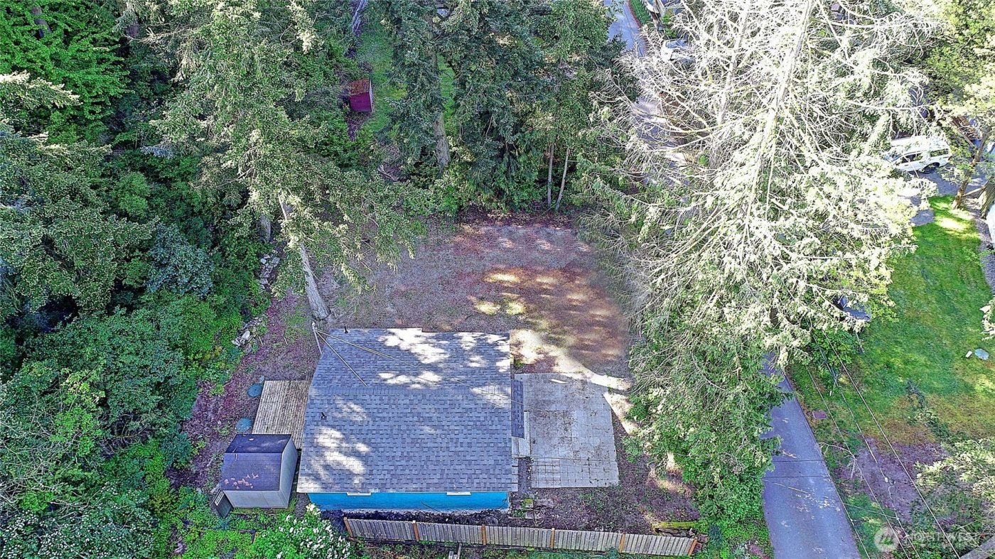 566 Sundin Drive , Camano Island, WA 98282