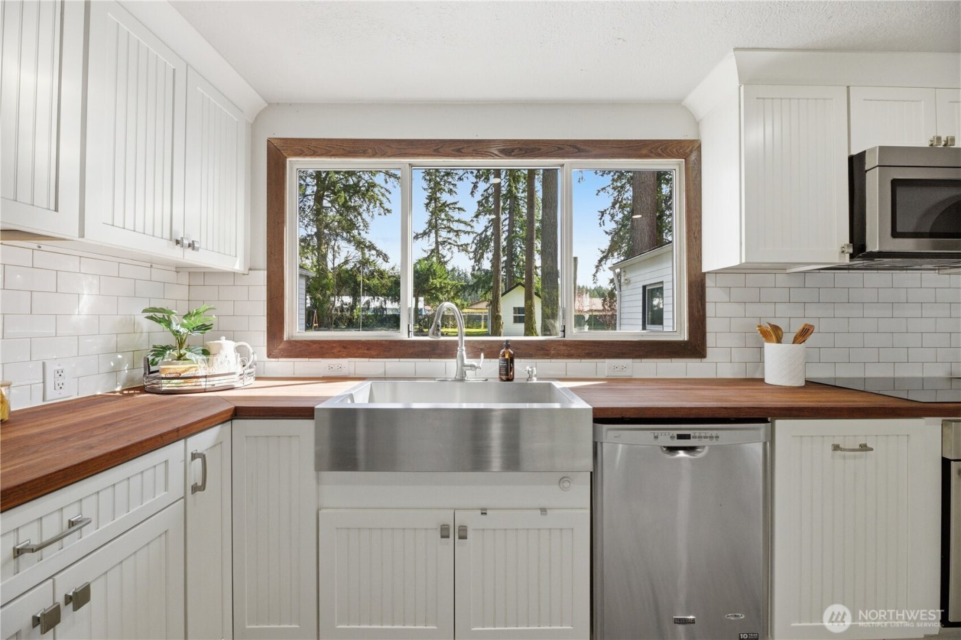 12527 Glenwood Avenue SW, Lakewood, WA 98499