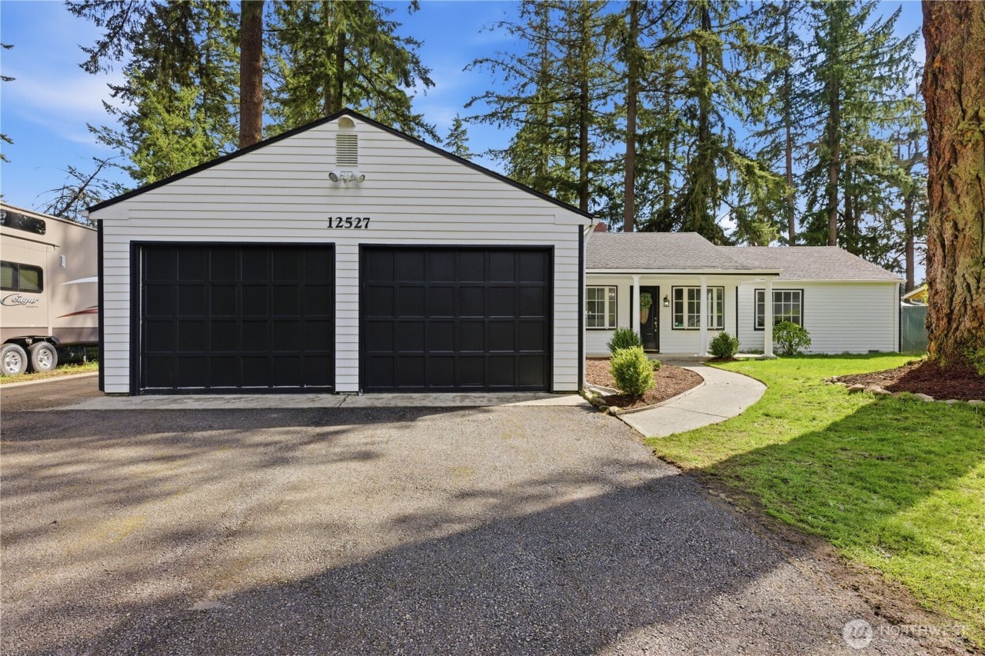 12527 Glenwood Avenue SW, Lakewood, WA 98499