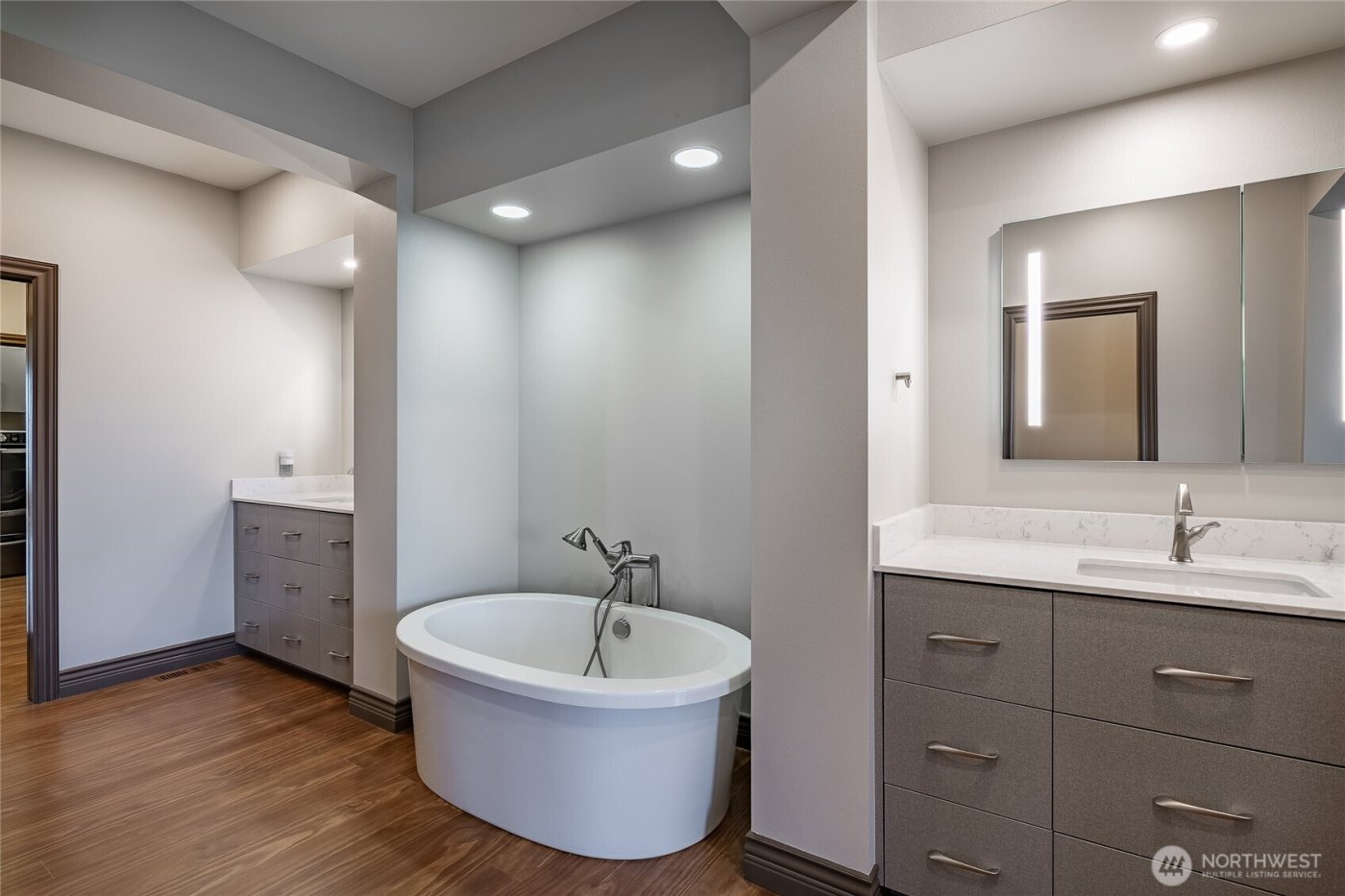 5543 Night Heron Drive , Blaine, WA 98230