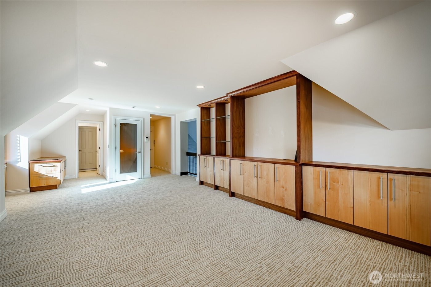 5543 Night Heron Drive , Blaine, WA 98230