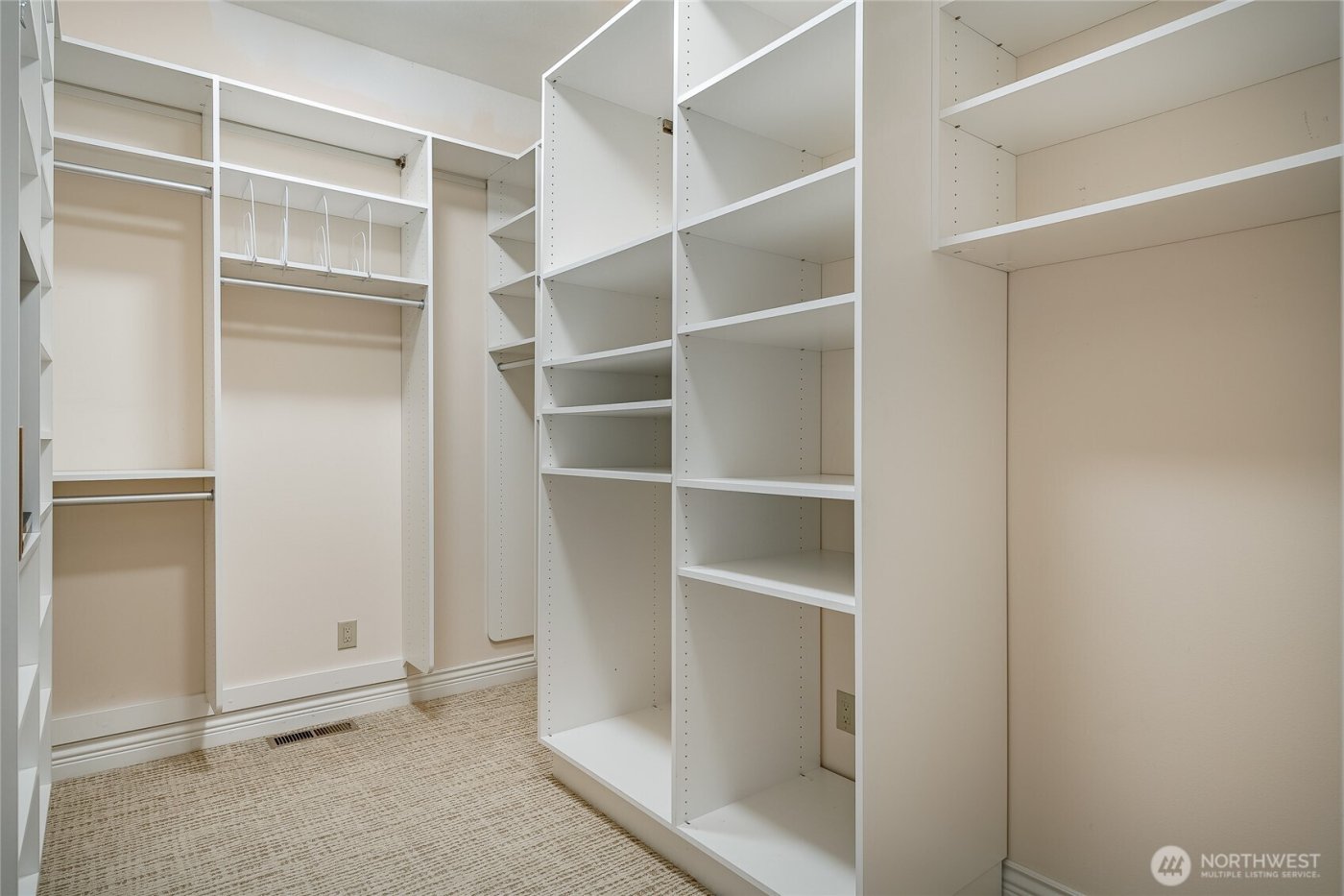 5543 Night Heron Drive , Blaine, WA 98230