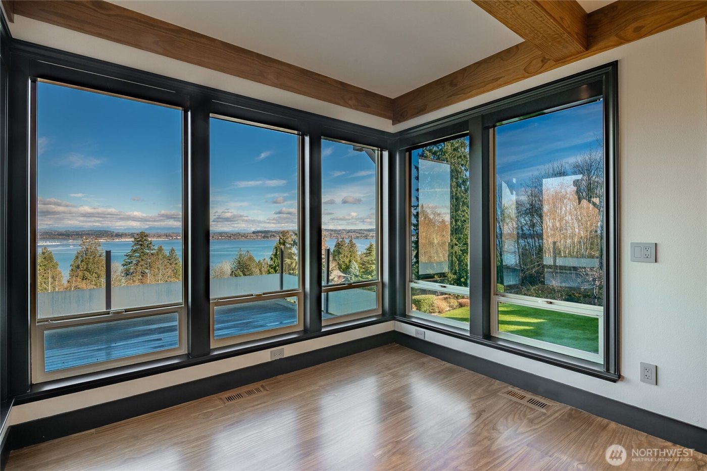 5543 Night Heron Drive , Blaine, WA 98230