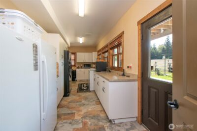 3634 Deer Park Road , Port Angeles, WA 98362 - Photo 28