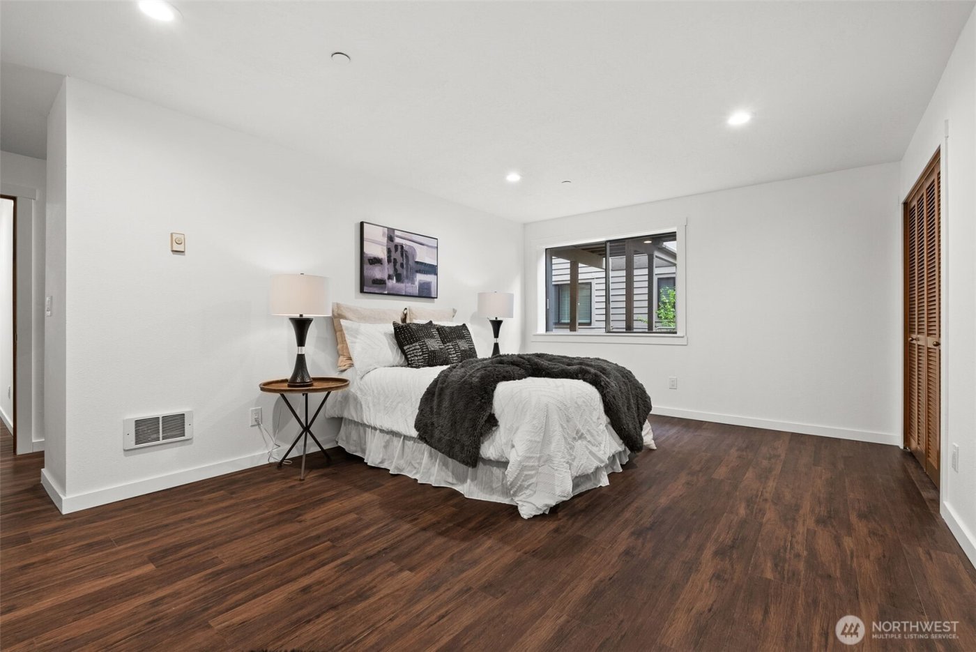 2002 N 30th Street #101, Tacoma, WA 98403