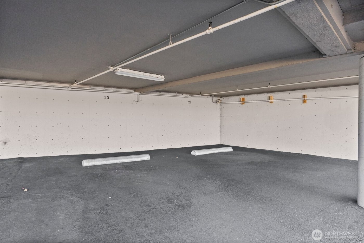 2002 N 30th Street #101, Tacoma, WA 98403