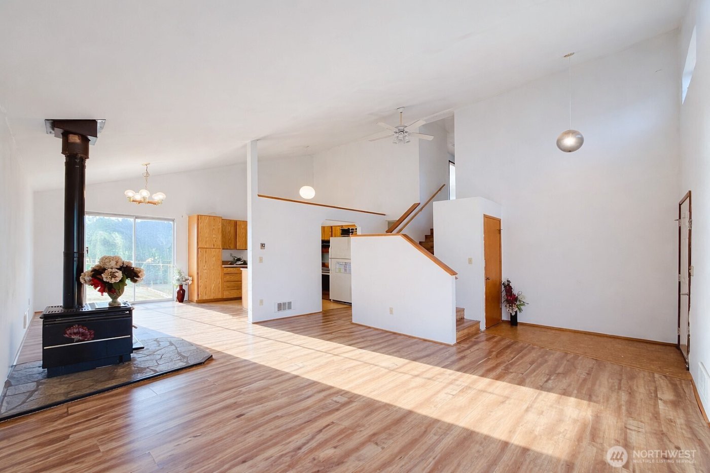 14329 79TH PL NE , Kirkland, WA 98034