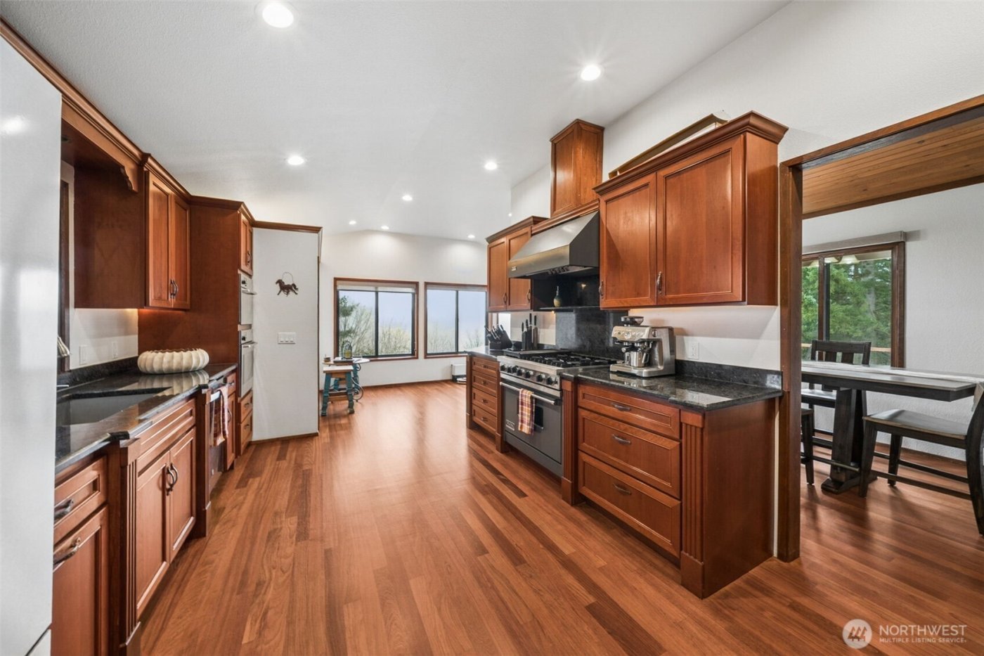 18110 SE 372nd Street , Auburn, WA 98902