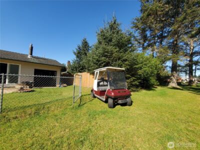 198 Octopus Avenue NE, Ocean Shores, WA 98569 - Photo 11
