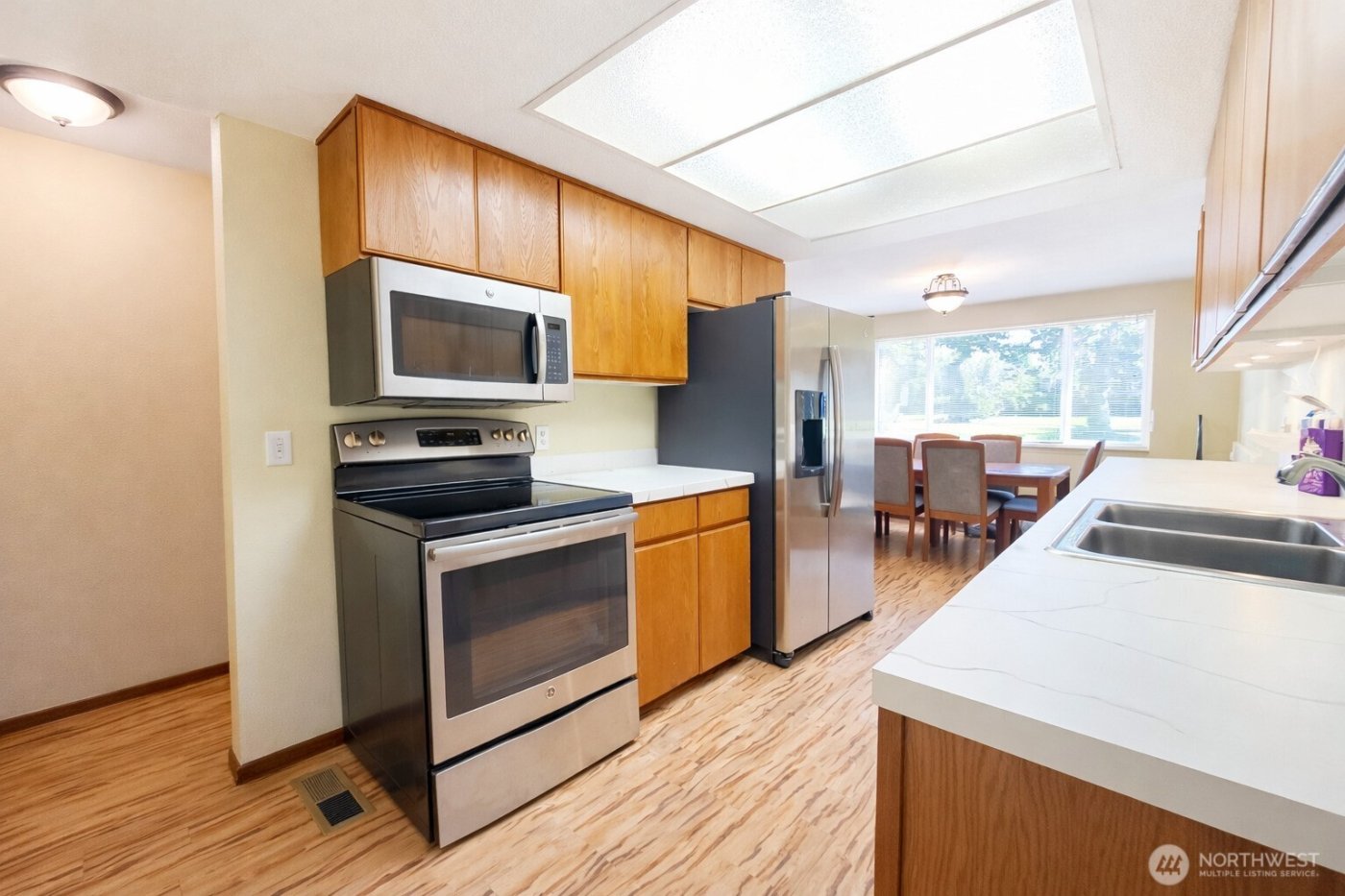 198 Octopus Avenue NE, Ocean Shores, WA 98569