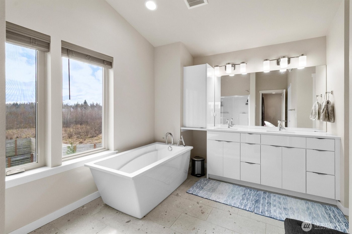 703 Northview Avenue , Bellingham, WA 98226