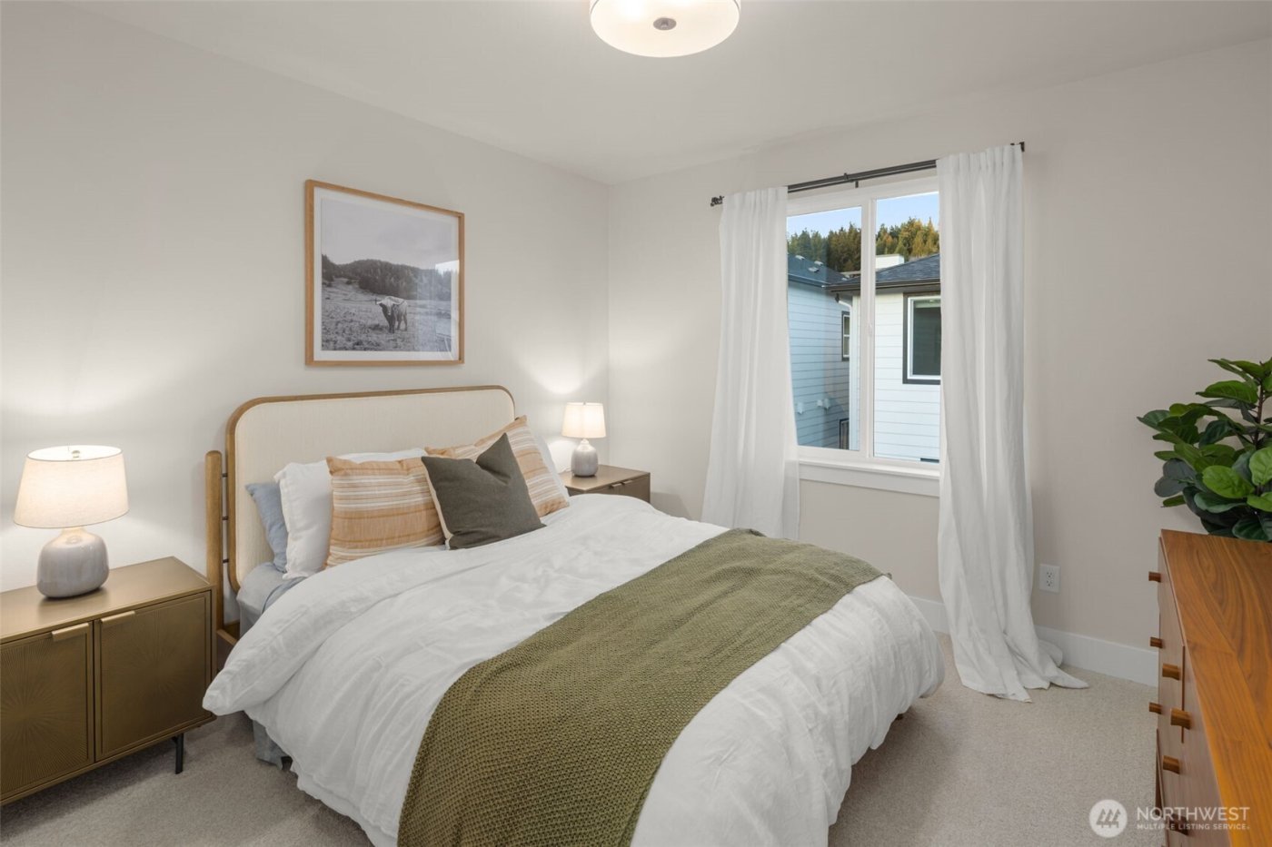 14306 149th Place NE #2, Woodinville, WA 98072