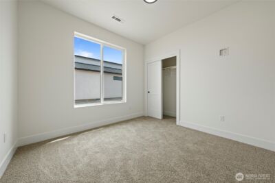 1239 E Mt Hood Street , Othello, WA 99344 - Photo 7