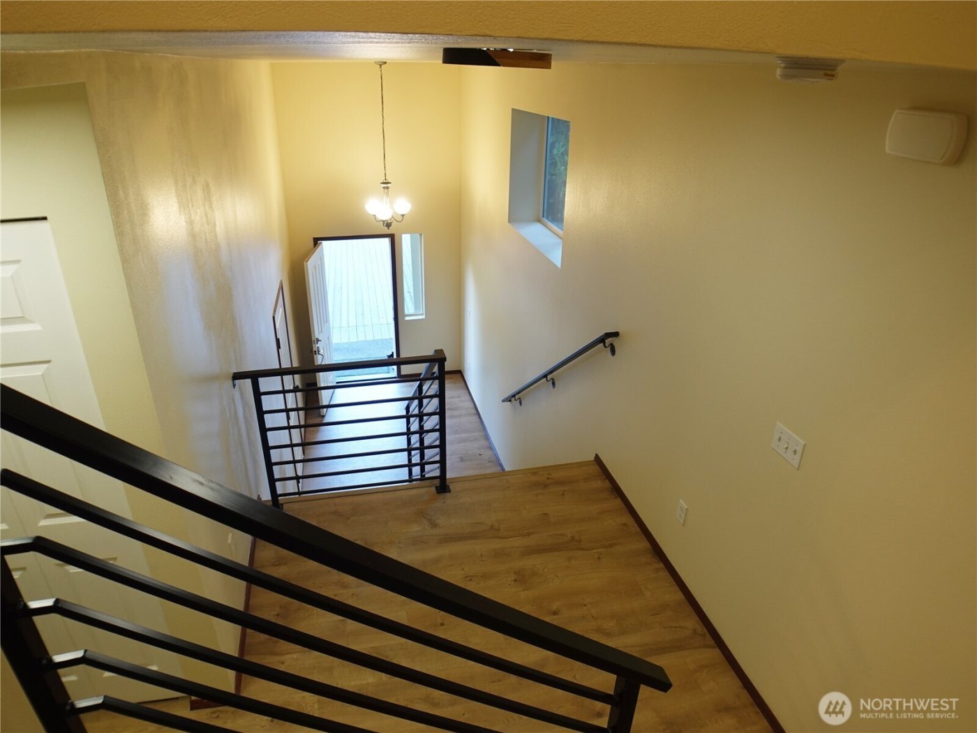 5451 SW 32nd Avenue , Seattle, WA 98126