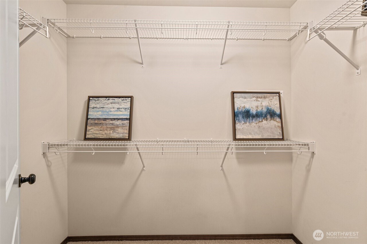 5451 SW 32nd Avenue , Seattle, WA 98126