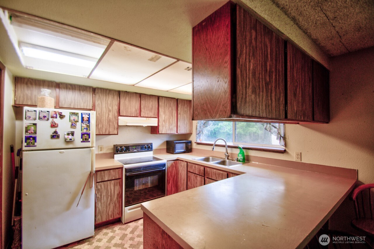 236 Tryon Road , Onalaska, WA 98570