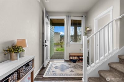 7114 Tahoe Drive SE, Tumwater, WA 98501-6124 - Photo 2