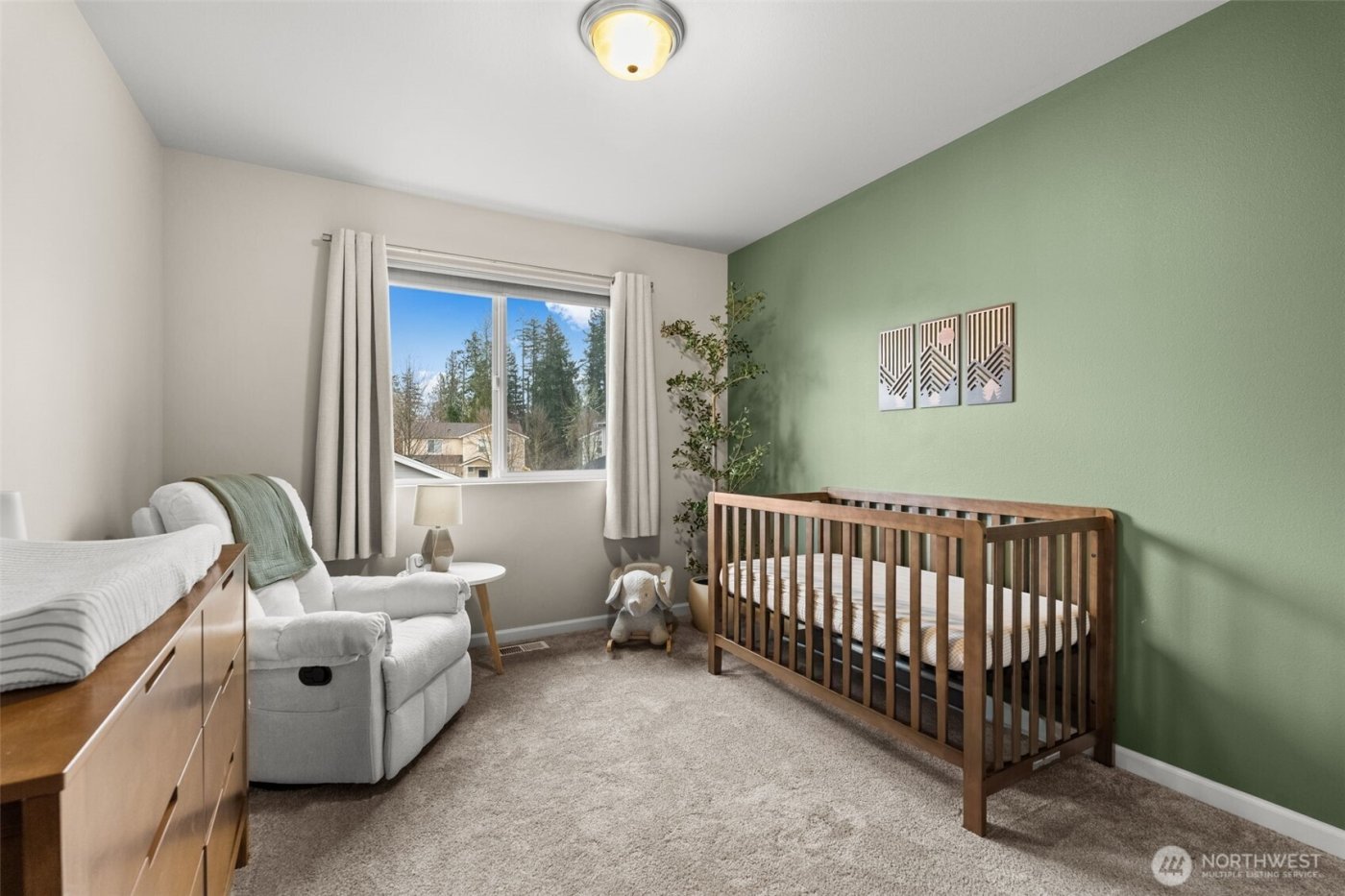 7114 Tahoe Drive SE, Tumwater, WA 98501-6124