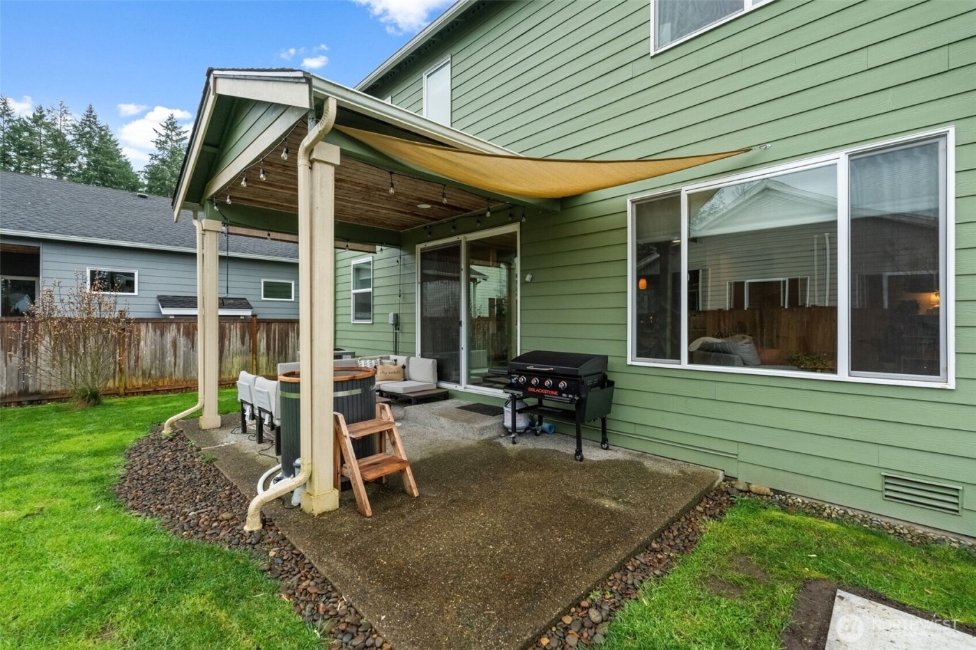 7114 Tahoe Drive SE, Tumwater, WA 98501-6124