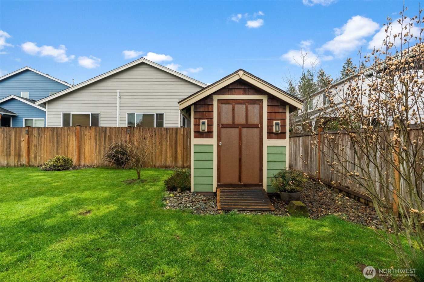 7114 Tahoe Drive SE, Tumwater, WA 98501-6124