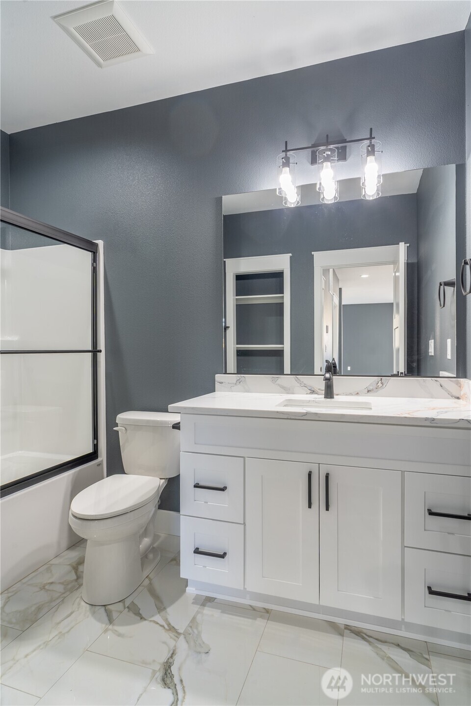 201 Bridgeview Drive , Vantage, WA 98950