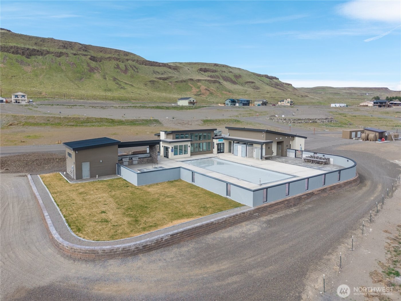 201 Bridgeview Drive , Vantage, WA 98950